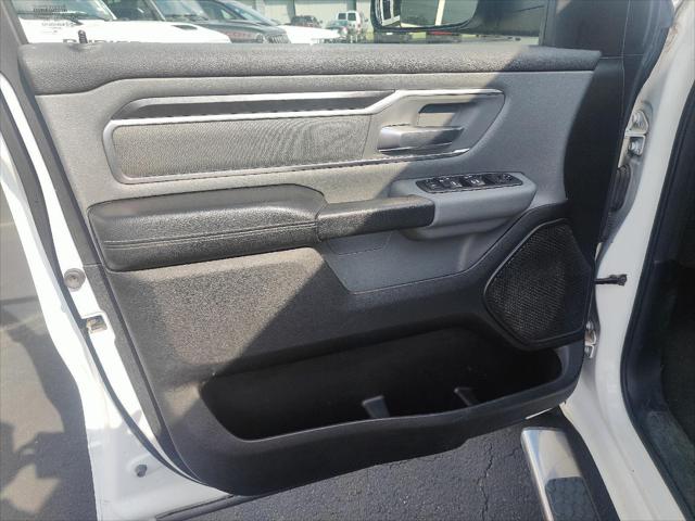 2019 Ram 1500 Big Horn/Lone Star Crew Cab 4x4 57 Box