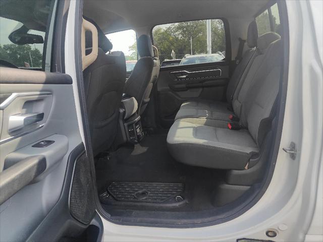 2019 Ram 1500 Big Horn/Lone Star Crew Cab 4x4 57 Box