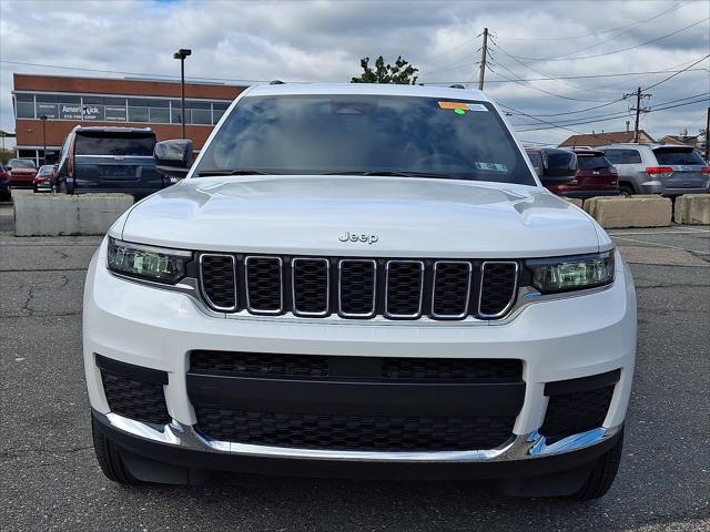 2025 Jeep Grand Cherokee L Laredo X 4x4 2025 Jeep Grand Cherokee L Laredo X 4x4