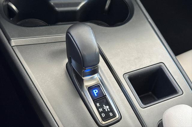 2025 Lexus 300 300h