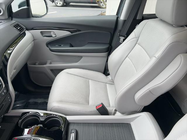 2021 Honda Pilot AWD Elite