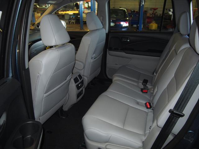 2021 Honda Pilot AWD Elite
