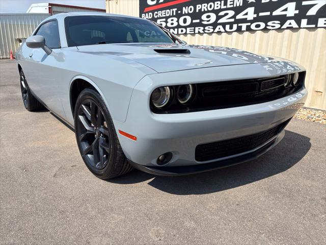 2022 Dodge Challenger SXT