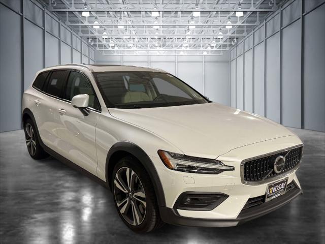 2026 Volvo V60 Cross Country Plus, B5 AWD Gas mild hybrid for sale in Alexandria, VA