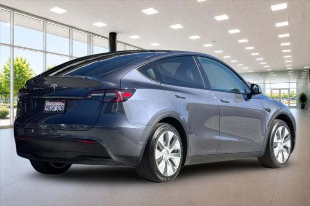 2023 Tesla Model Y RWD