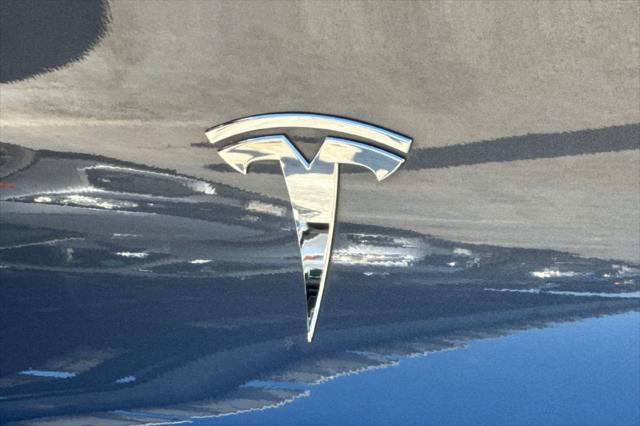 2023 Tesla Model Y RWD