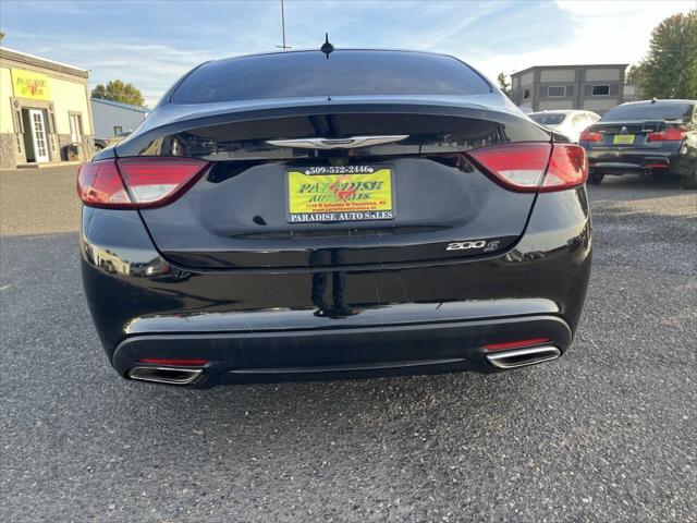 2015 Chrysler 200 S