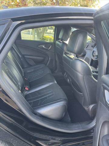 2015 Chrysler 200 S