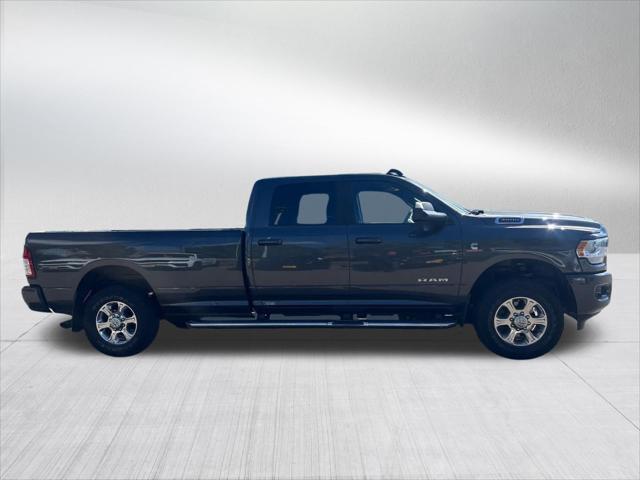 2022 Ram 3500 Big Horn Crew Cab 4x4 8 Box