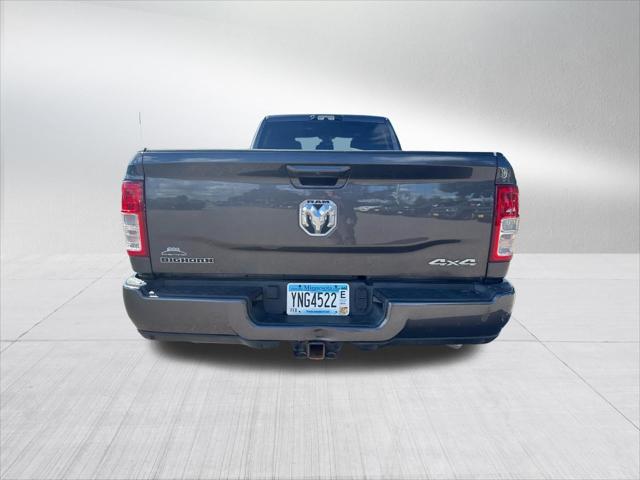 2022 Ram 3500 Big Horn Crew Cab 4x4 8 Box
