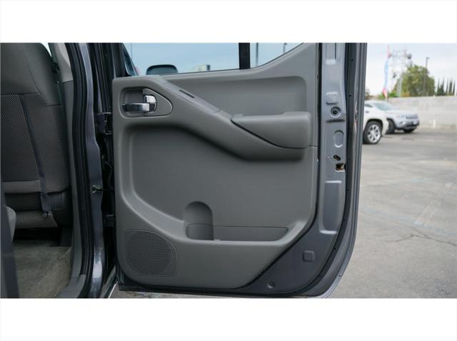 2017 Nissan Frontier SV