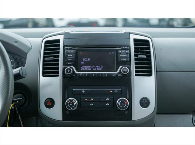 2017 Nissan Frontier SV