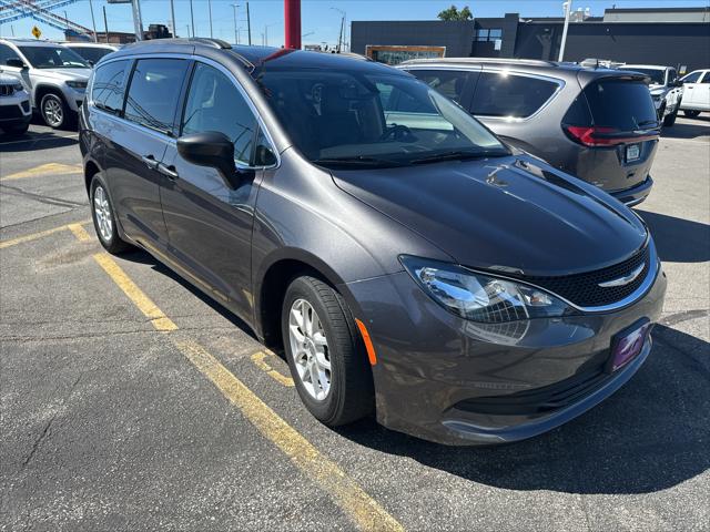 2020 Chrysler Voyager LXI