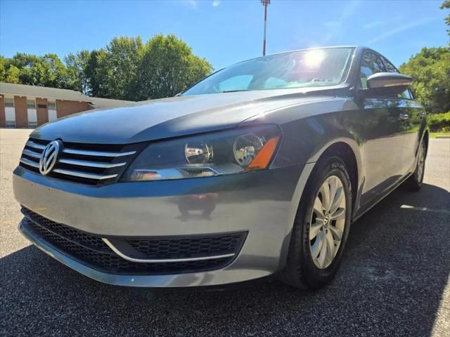 2012 Volkswagen Passat 2.5L S for sale in Akron, OH