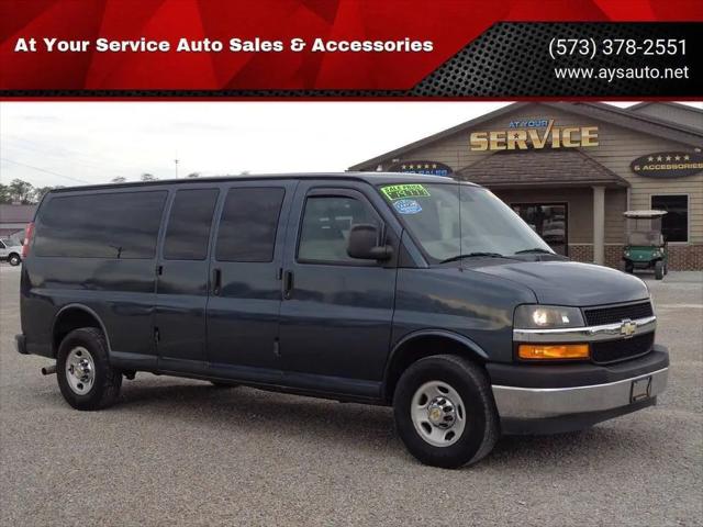 2020 Chevrolet Express Passenger RWD 3500 Extended Wheelbase LT for sale in Versailles, MO