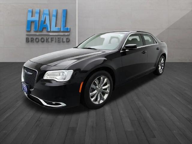 2019 Chrysler 300 Touring L AWD for sale in Waukesha, WI