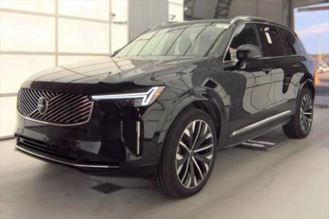 2026 Volvo XC90 Plus, B6 AWD Gas mild hybrid, Gasoline, Bright, 7 Seats for sale in Willoughby, OH