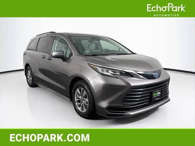 2022 Toyota Sienna LE for sale in Roseville, CA