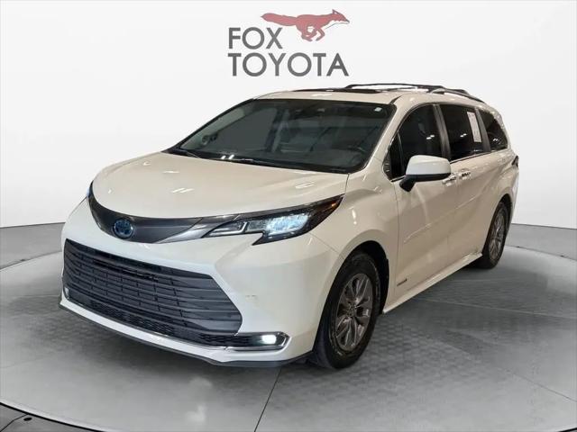 2021 Toyota Sienna XLE for sale in Clinton, TN