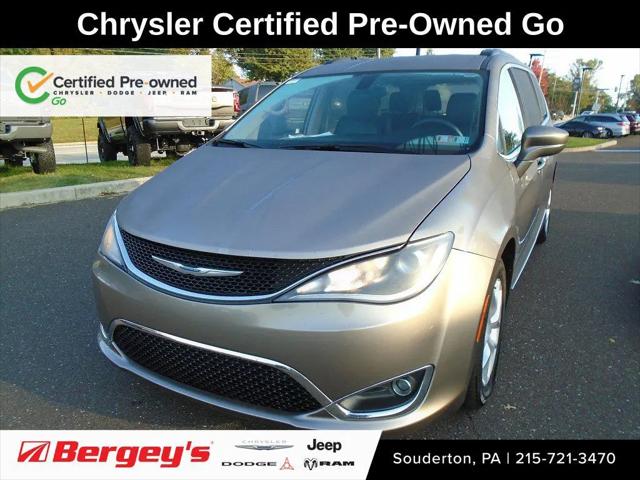 2017 Chrysler Pacifica Touring-L for sale in Souderton, PA