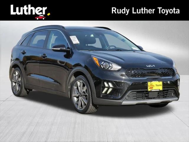 2022 Kia Niro Touring SE for sale in Minneapolis, MN