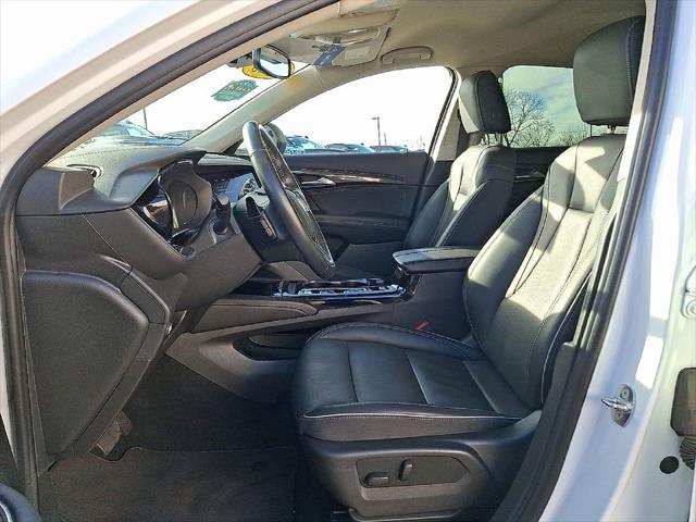 2023 Buick Envision Essence AWD