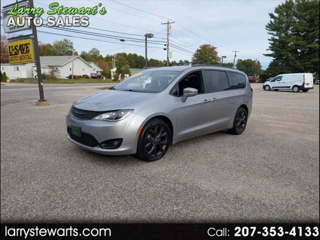 2020 Chrysler Pacifica Touring L for sale in Lisbon, ME