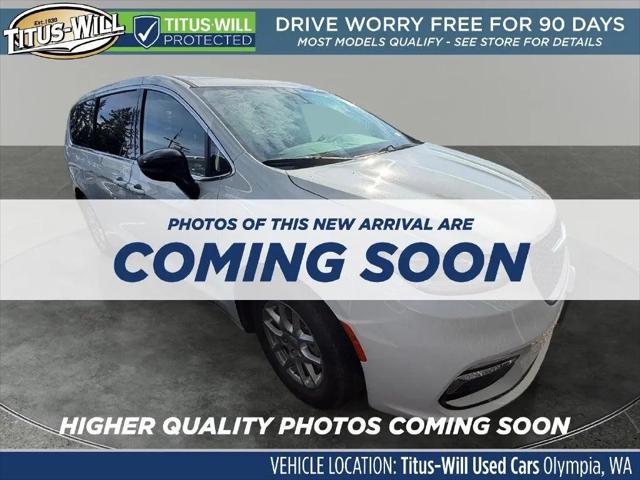 2024 Chrysler Pacifica Touring L for sale in Olympia, WA