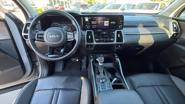 2023 Kia Sorento X-Line S