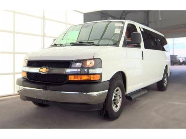 2025 Chevrolet Express Passenger RWD 3500 Extended Wheelbase LT for sale in East Dubuque, IL