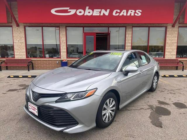 2018 Toyota Camry LE for sale in Middleton, WI