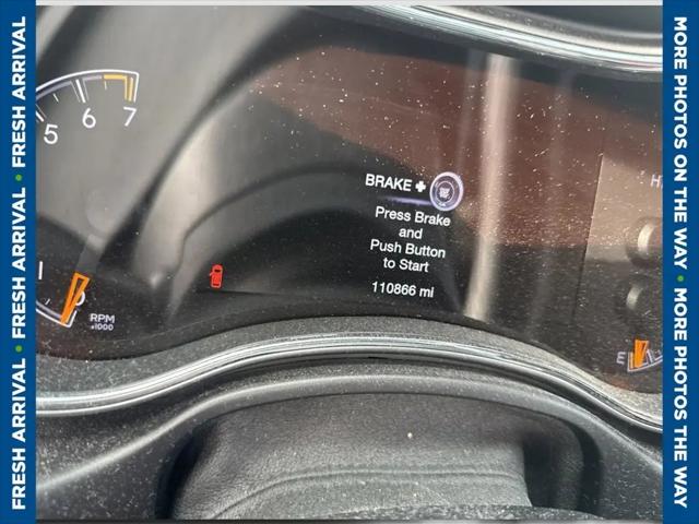 2018 Jeep Grand Cherokee Altitude 4x4 for sale in Marion, IA