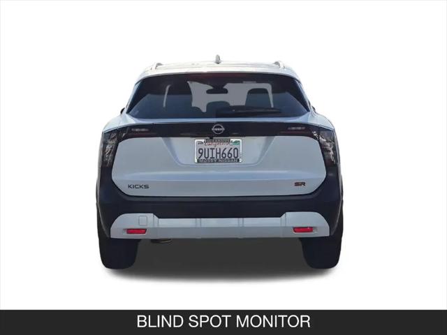 2025 Nissan Kicks SR FWD