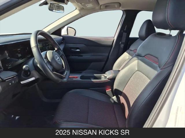 2025 Nissan Kicks SR FWD
