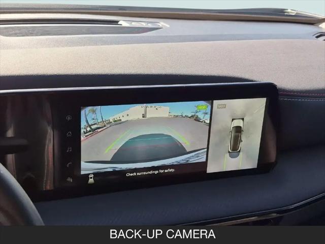 2025 Nissan Kicks SR FWD