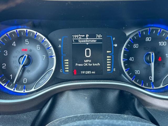 2017 Chrysler Pacifica Touring-L