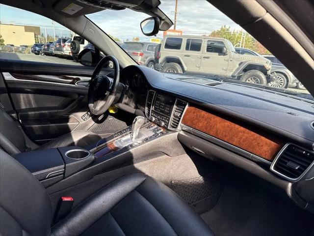 2011 Porsche Panamera 4