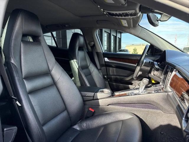 2011 Porsche Panamera 4