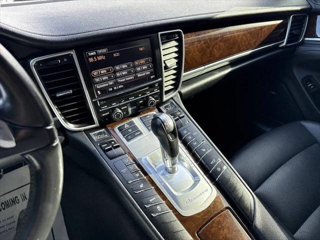 2011 Porsche Panamera 4