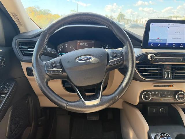 2020 Ford Escape SEL