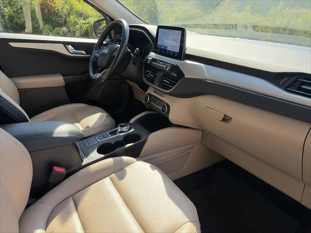 2020 Ford Escape SEL