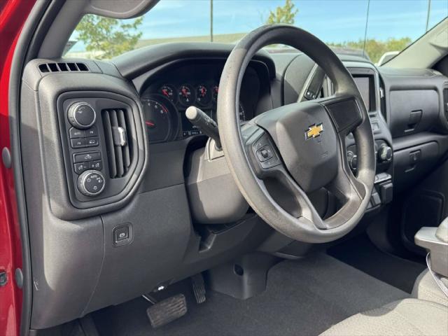 2021 Chevrolet Silverado 1500 4WD Crew Cab Short Bed Custom