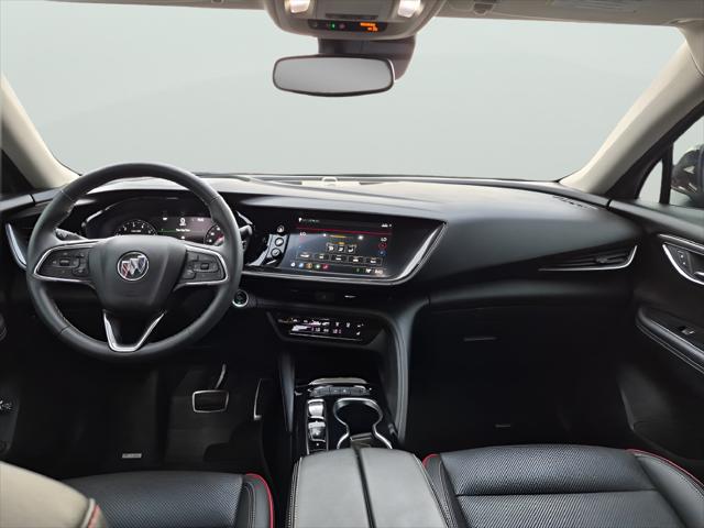 2023 Buick Envision Essence FWD