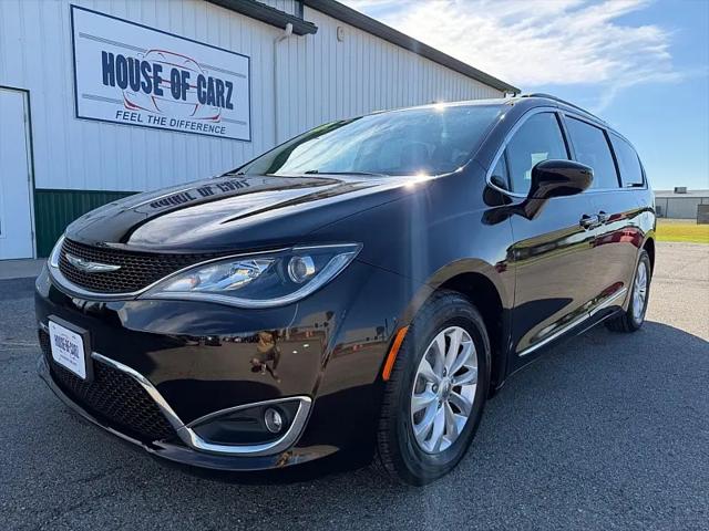 2017 Chrysler Pacifica Touring-L for sale in Rochester, IN