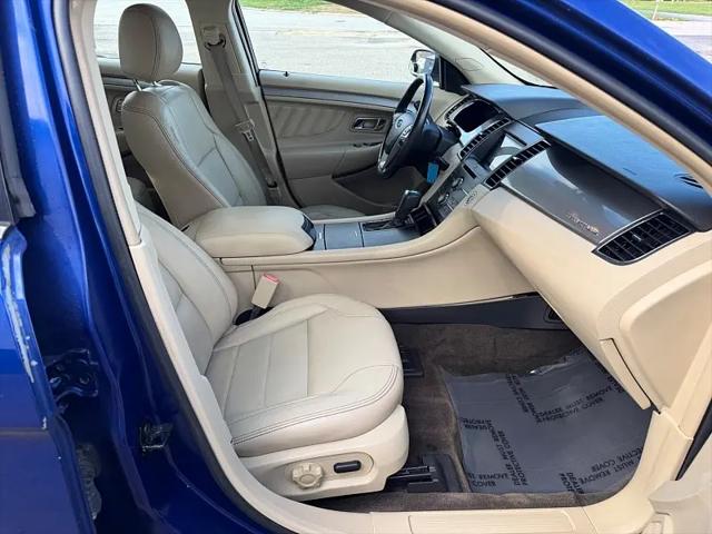 2013 Ford Taurus SEL