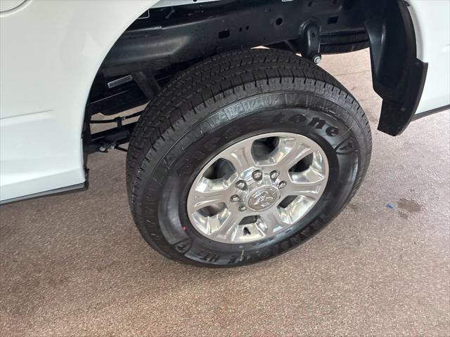 2026 Ram 2500 Big Horn Crew Cab 4x4 64 Box