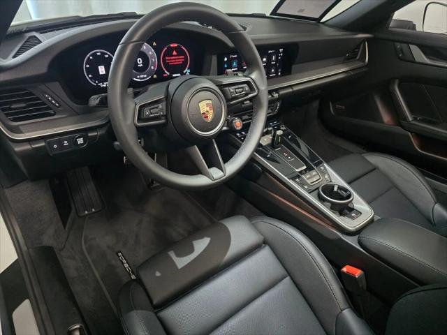 2025 Porsche 911 Carrera Cabriolet