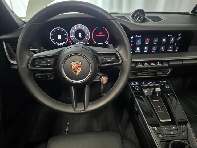 2025 Porsche 911 Carrera Cabriolet