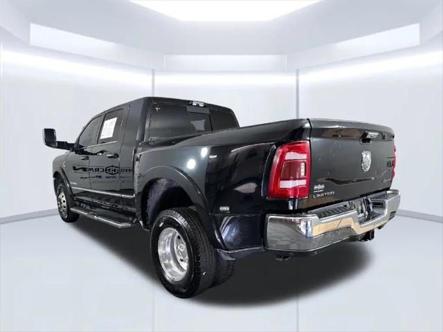 2022 Ram 3500 Limited Mega Cab 4x4 64 Box