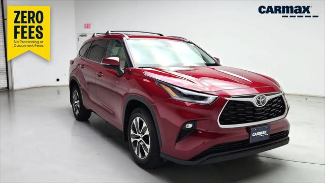 2021 Toyota Highlander XLE for sale in Schaumburg, IL